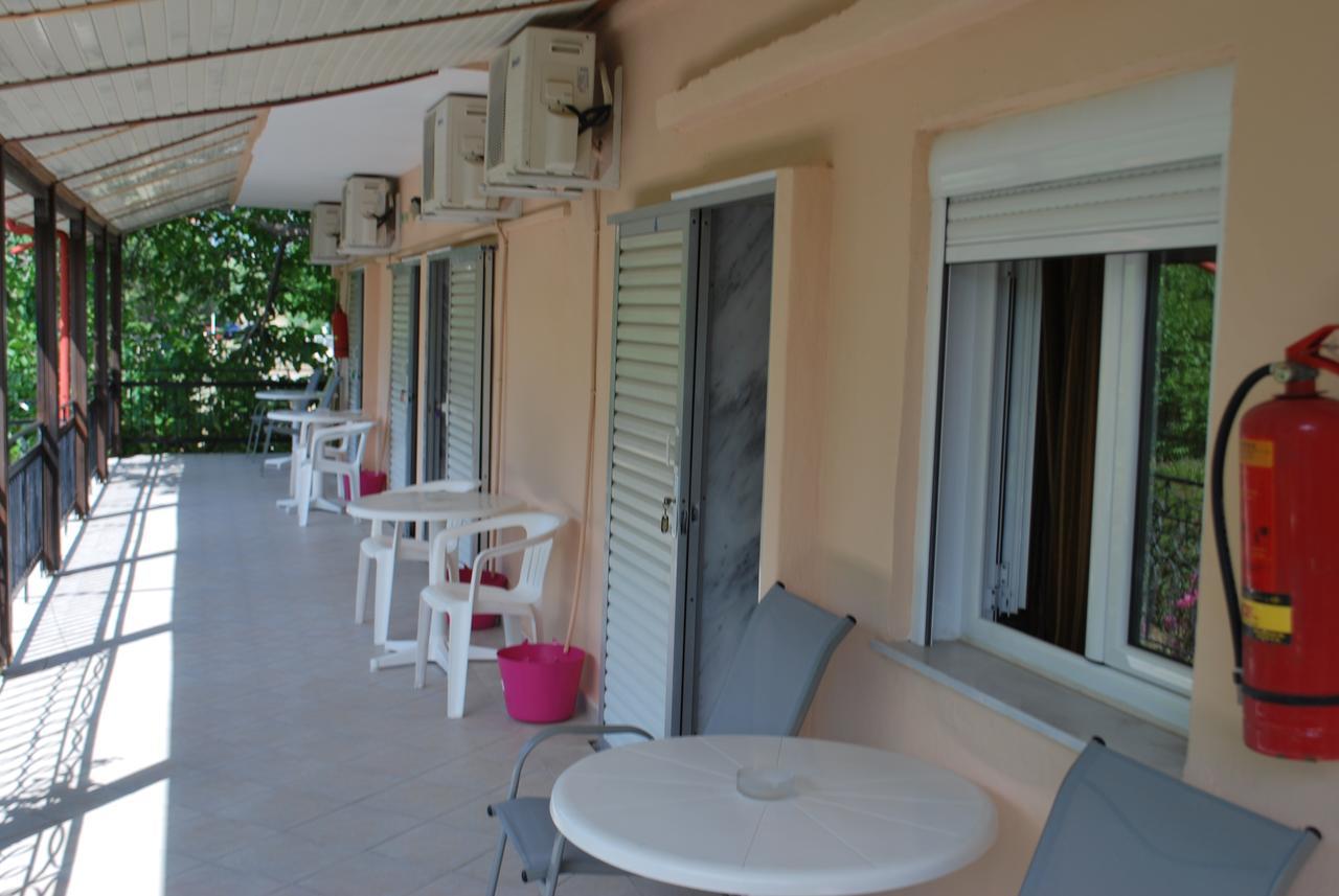 Apartments Stilos Ioannis Paralía Skotínis Extérieur photo